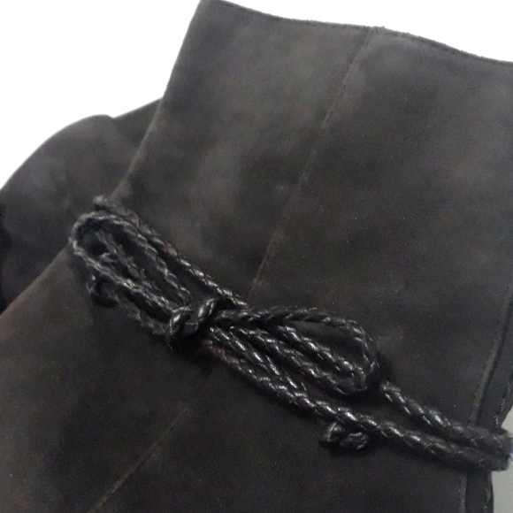 Etienne Aigner Brown Suede Ankle Boots Size 8M - Picture 4 of 11